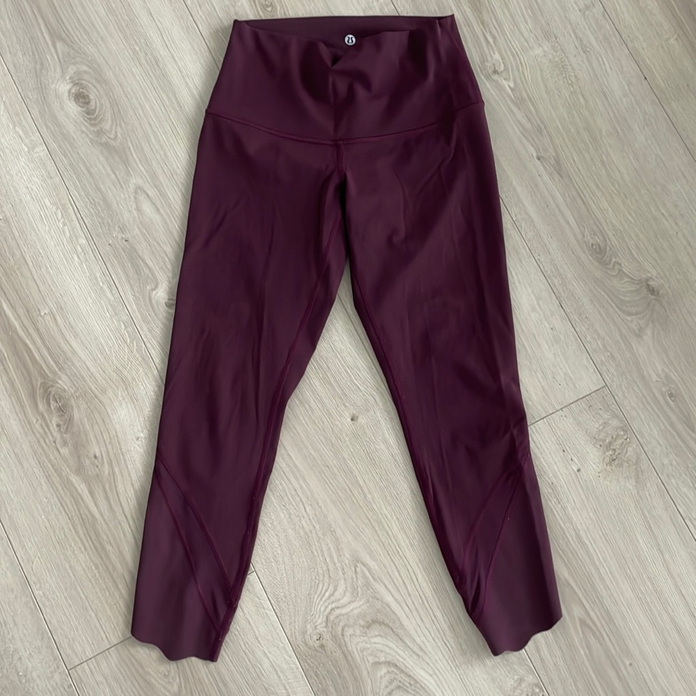 Lululemon Wunder Train Crop plum